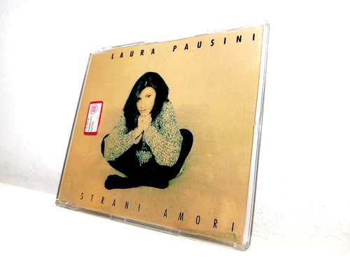 Laura pausini strani amori - pausini,